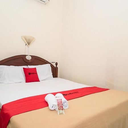 Hotel Reddoorz Near Kampus 3 Uty Yogyakarta Esterno foto