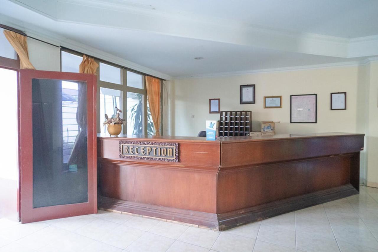 Hotel Reddoorz Near Kampus 3 Uty Yogyakarta Esterno foto