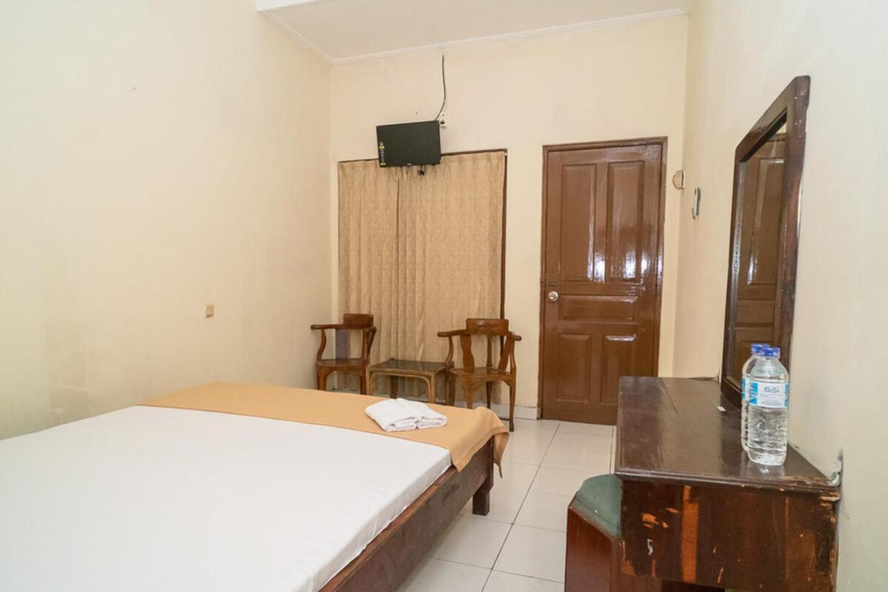 Hotel Reddoorz Near Kampus 3 Uty Yogyakarta Esterno foto