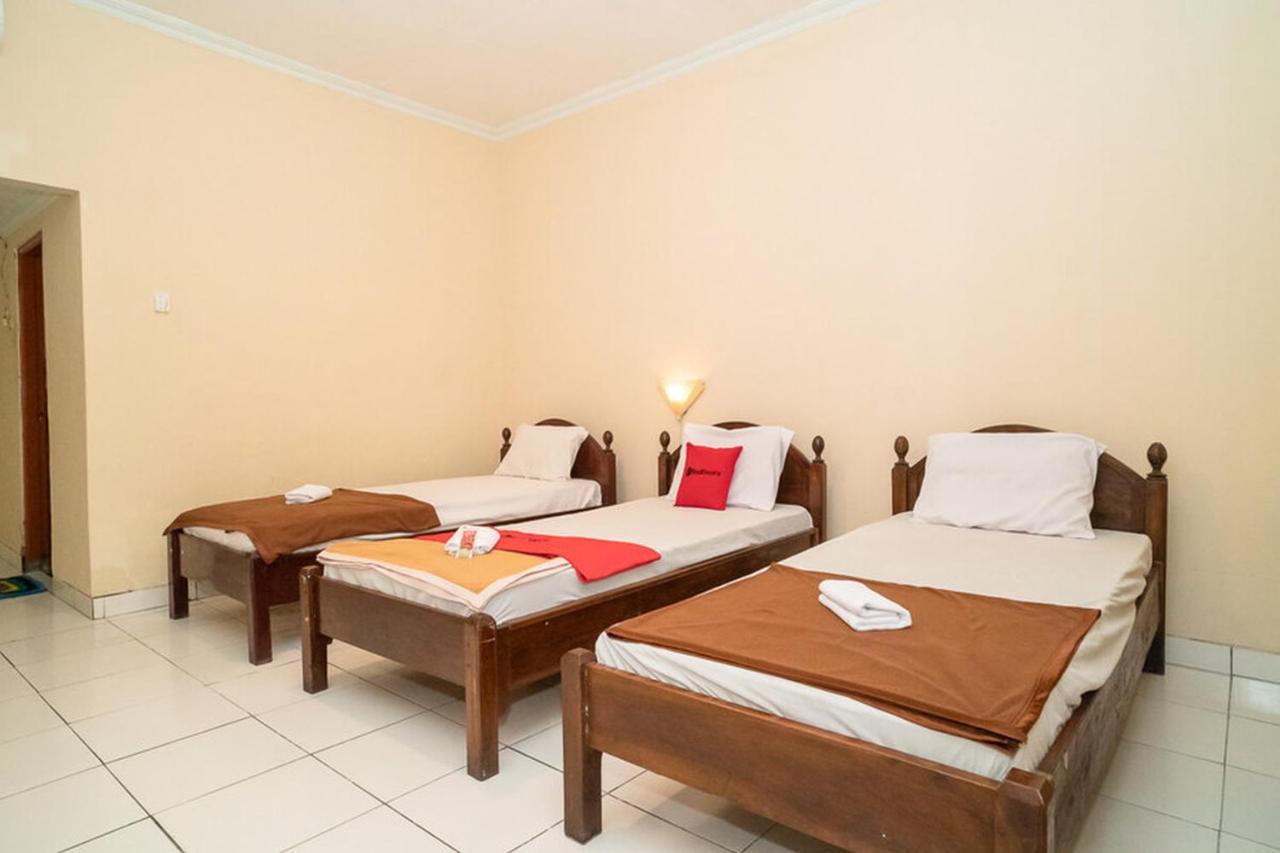 Hotel Reddoorz Near Kampus 3 Uty Yogyakarta Esterno foto