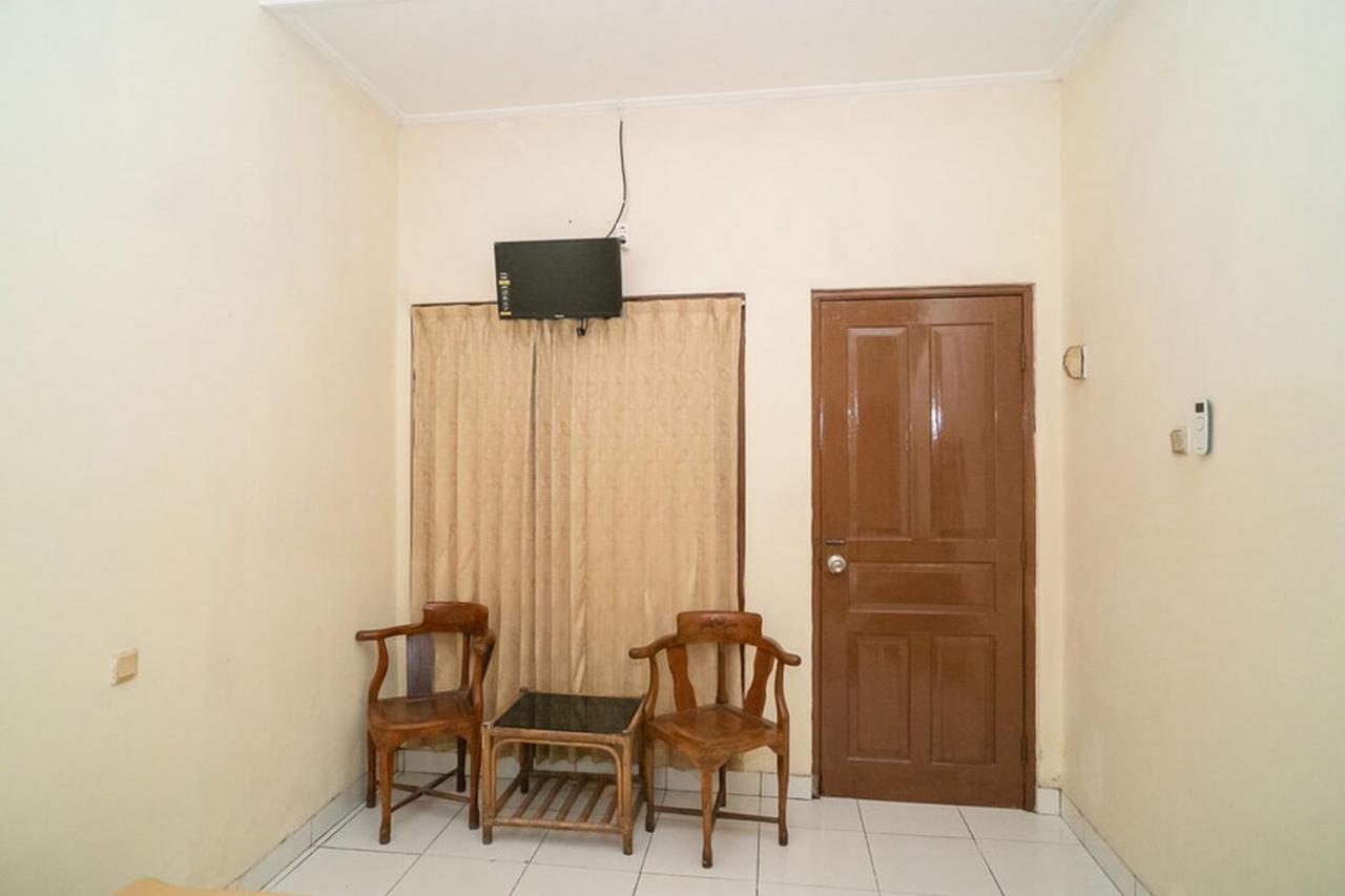 Hotel Reddoorz Near Kampus 3 Uty Yogyakarta Esterno foto