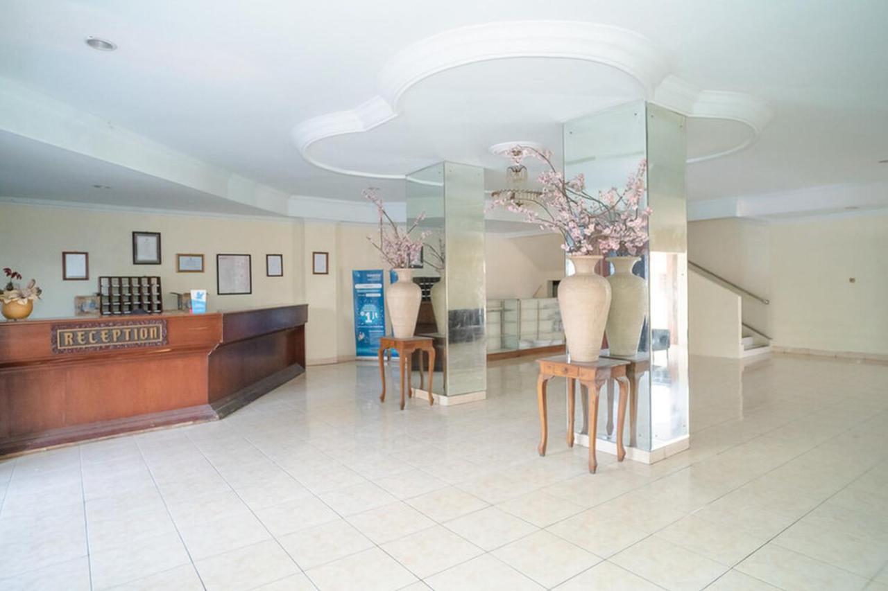 Hotel Reddoorz Near Kampus 3 Uty Yogyakarta Esterno foto